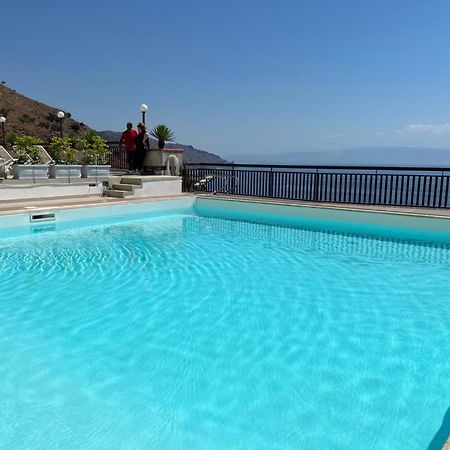Elisa'S House Διαμέρισμα Ταορμίνα Εξωτερικό φωτογραφία