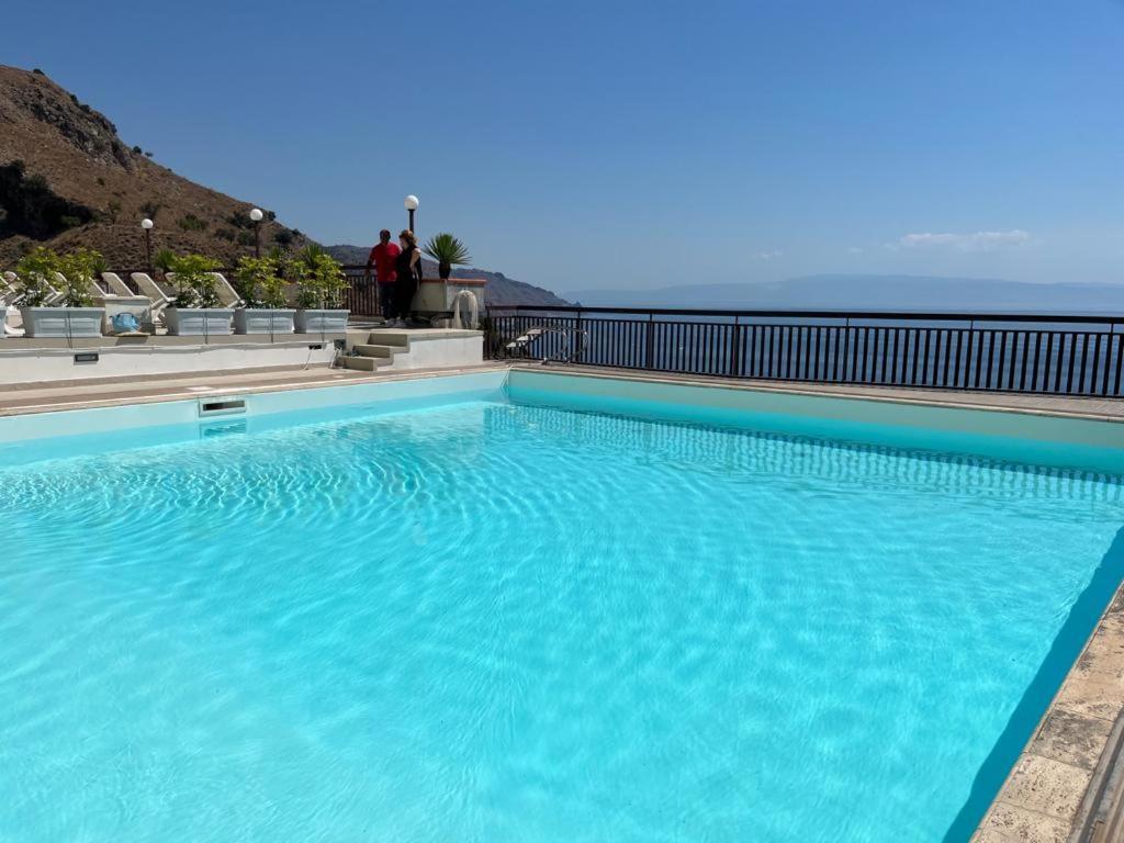 Elisa'S House Διαμέρισμα Ταορμίνα Εξωτερικό φωτογραφία