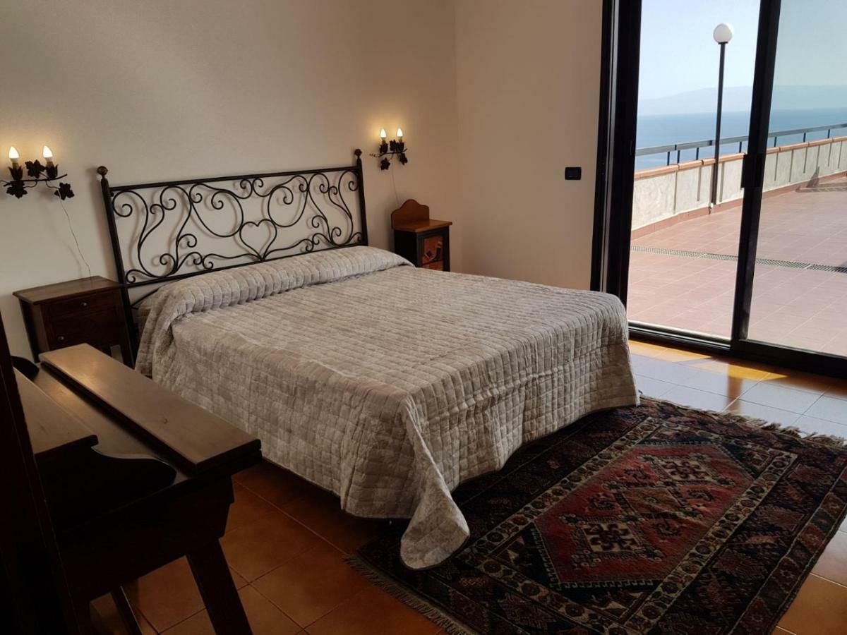 Elisa'S House Διαμέρισμα Ταορμίνα Εξωτερικό φωτογραφία